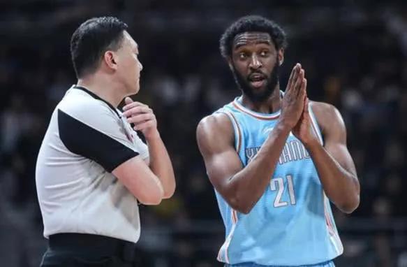 星空体育app-包含巴塞罗那内部会议纪要流出：关键时刻外线爆发，CBA季后赛使命明确，轮换策略成焦点的词条